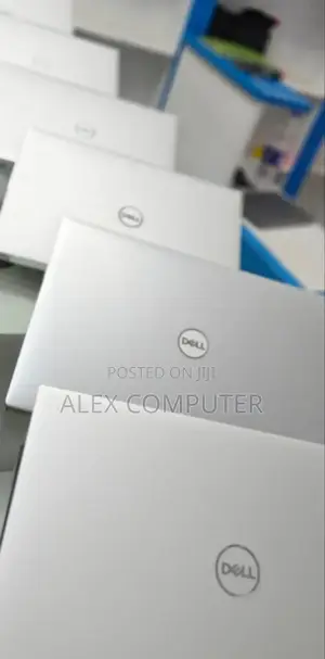 New Laptop Dell XPS 15 16GB Intel Core I7 SSD 512GB