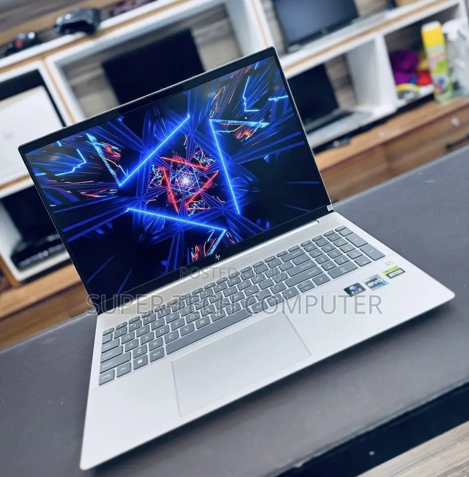 New Laptop HP Pavilion 15 16GB Intel Core I7 SSD 1T
