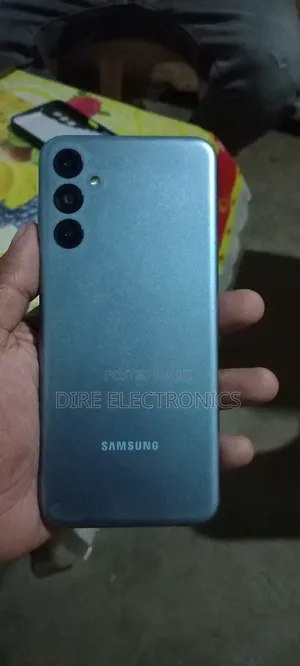 Photo - Samsung Galaxy M14 128 GB Green