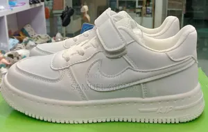 Photo - Unisex Casual Sneakers
Color: White
Size: 27-36