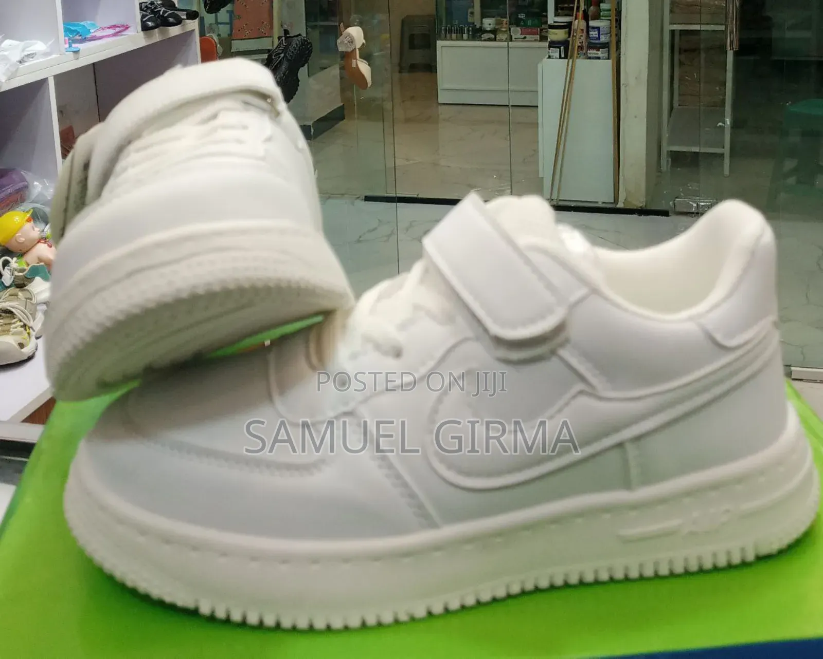 Unisex Casual Sneakers
Color: White
Size: 27-36