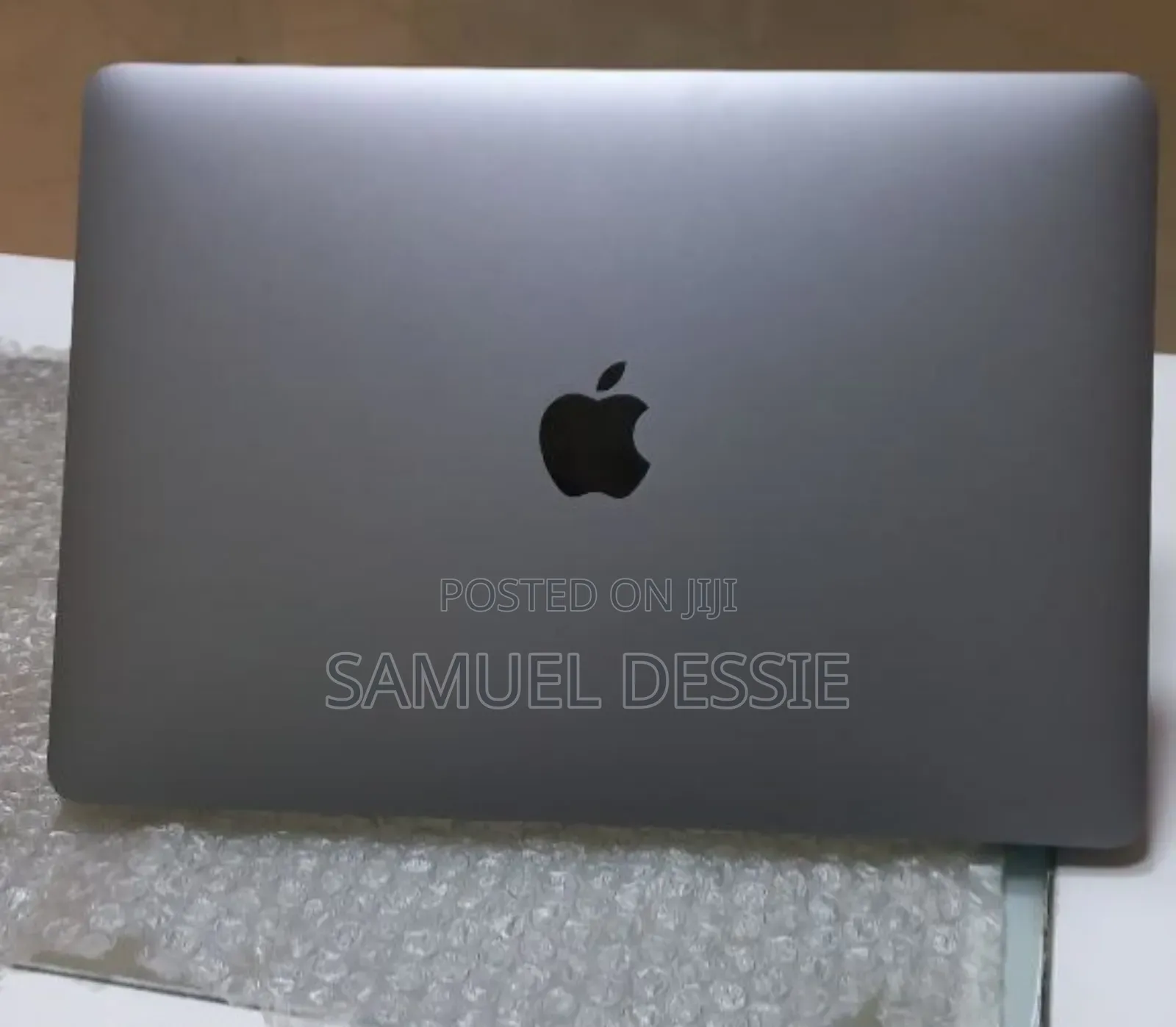 New Laptop Apple MacBook Pro 2020 16GB Intel Core I5 SSD 512GB
