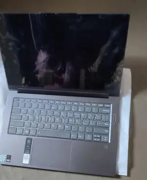 New Laptop Lenovo Yoga C930 16GB Intel Core I7 SSD 512GB