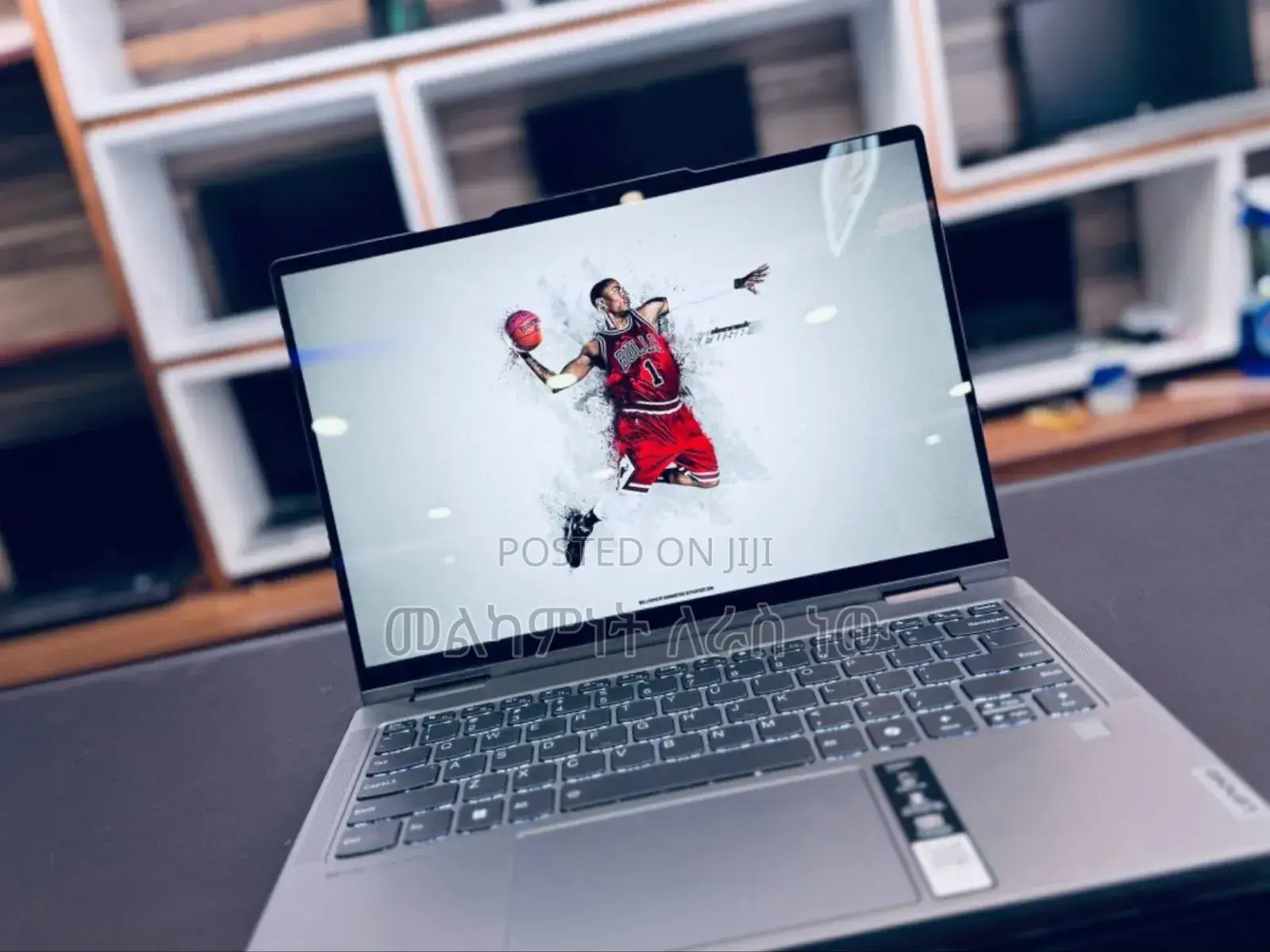 New Laptop Lenovo Yoga 7i 8GB AMD Ryzen 5 SSD 512GB