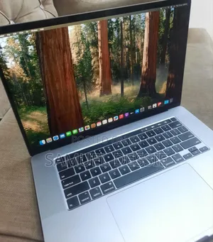 New Laptop Apple MacBook Pro 2019 32GB Intel Core I9 SSD 512GB