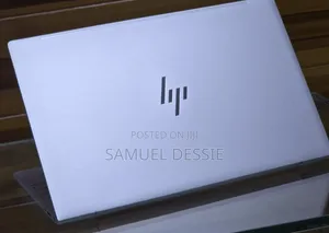 New Laptop HP Envy 13 8GB Intel Core I5 SSD 256GB