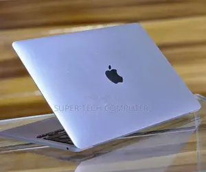 New Laptop Apple MacBook Pro 2022 M2 8GB Apple M2 SSD 256GB