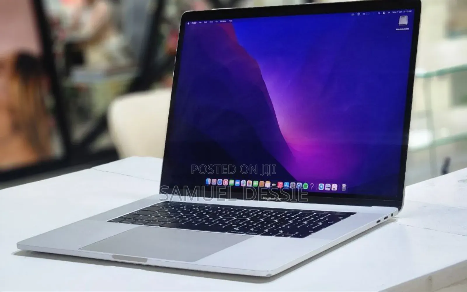 New Laptop Apple MacBook 2017 16GB Intel Core I7 SSD 512GB