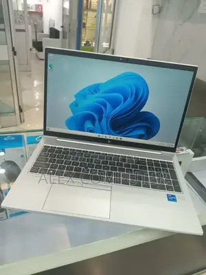 New Laptop HP EliteBook 850 G8 16GB Intel Core I7 SSD 512GB
