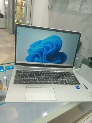 New Laptop HP EliteBook 850 G8 16GB Intel Core I7 SSD 512GB