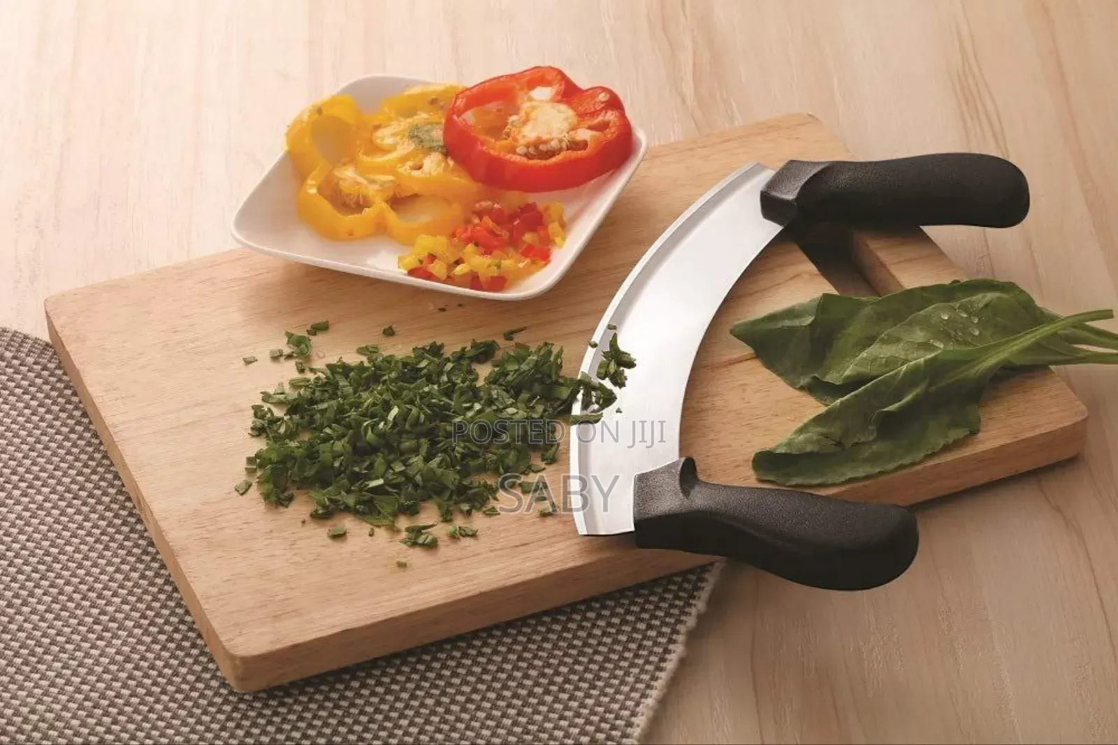 Pizza Cutter - Pizza Slicer - Mezzaluna / Mincing