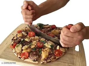 Pizza Cutter - Pizza Slicer - Mezzaluna / Mincing