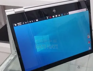 New Laptop HP EliteBook X GB Intel Core I7 SSD 512GB