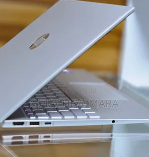 New Laptop HP Pavilion 15 8GB Intel Core I9 SSD 512GB