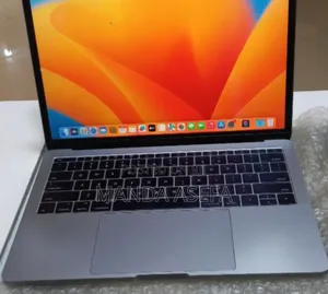 New Laptop Apple MacBook Pro 2017 16GB Intel Core I5 SSD 512GB