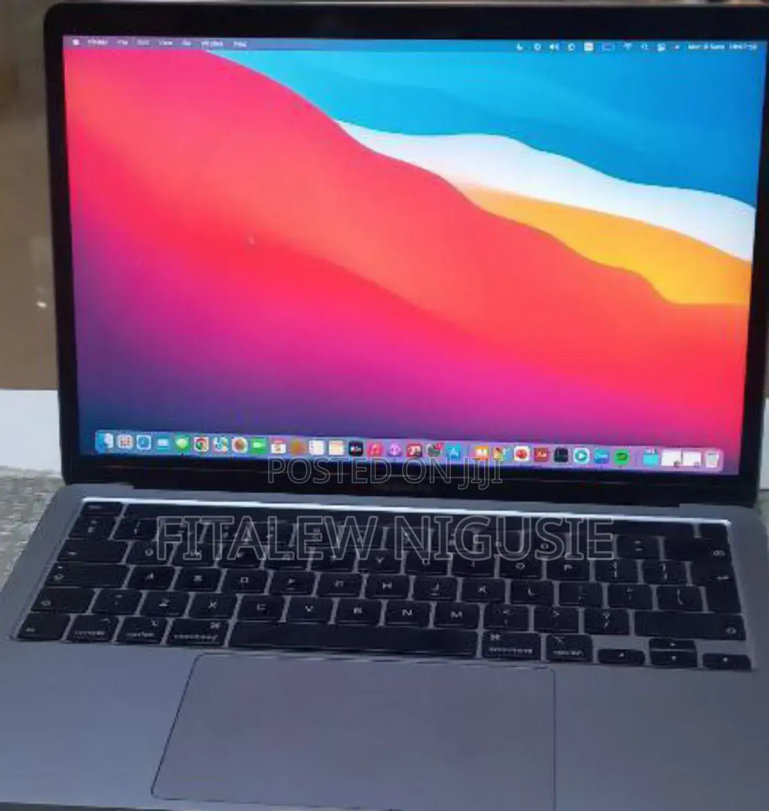New Laptop Apple MacBook Pro M1 16GB Intel Core I5 SSD 512GB
