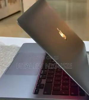 New Laptop Apple MacBook Pro M1 16GB Intel Core I5 SSD 512GB