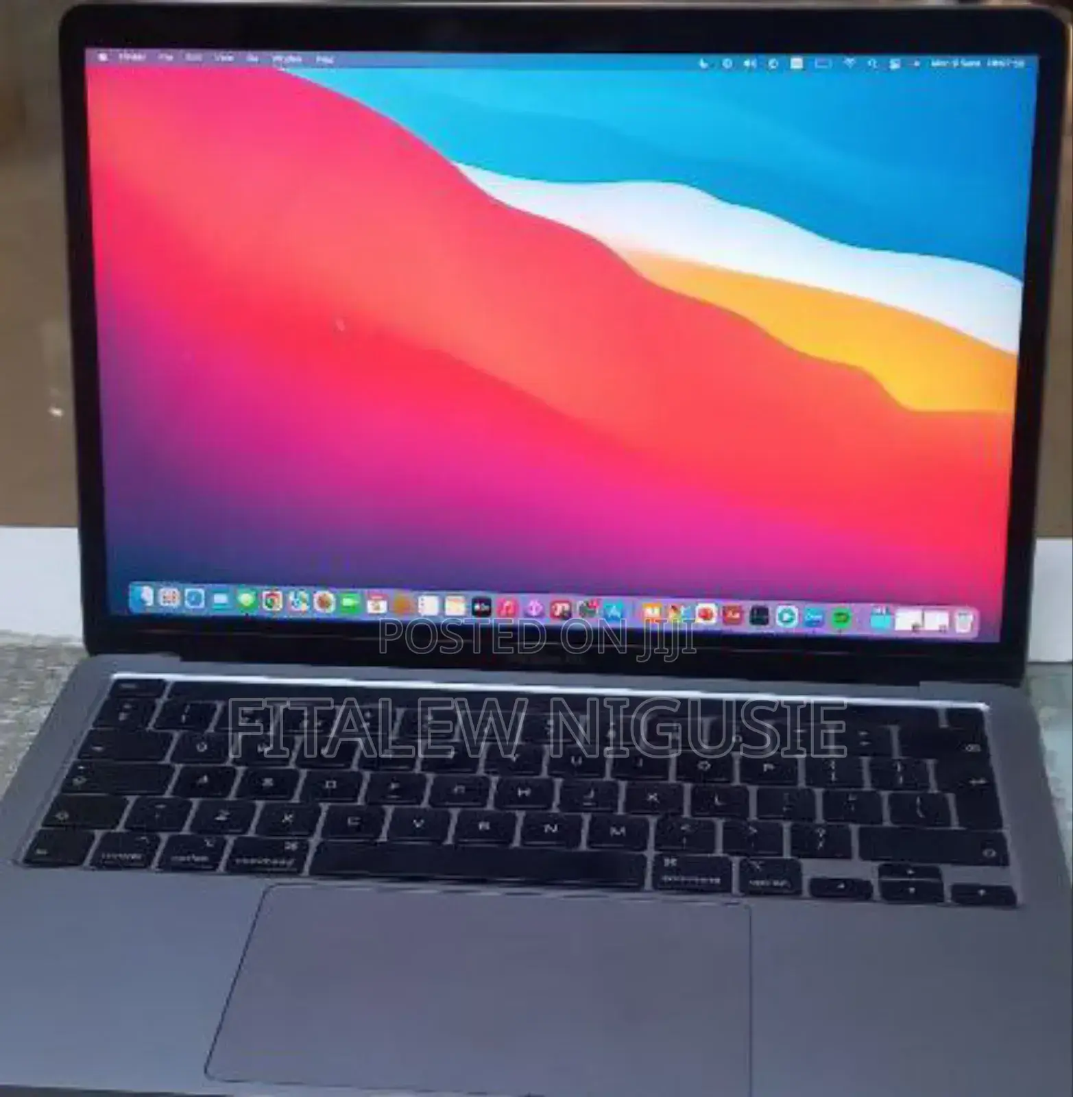 New Laptop Apple MacBook Pro M1 16GB Intel Core I5 SSD 512GB