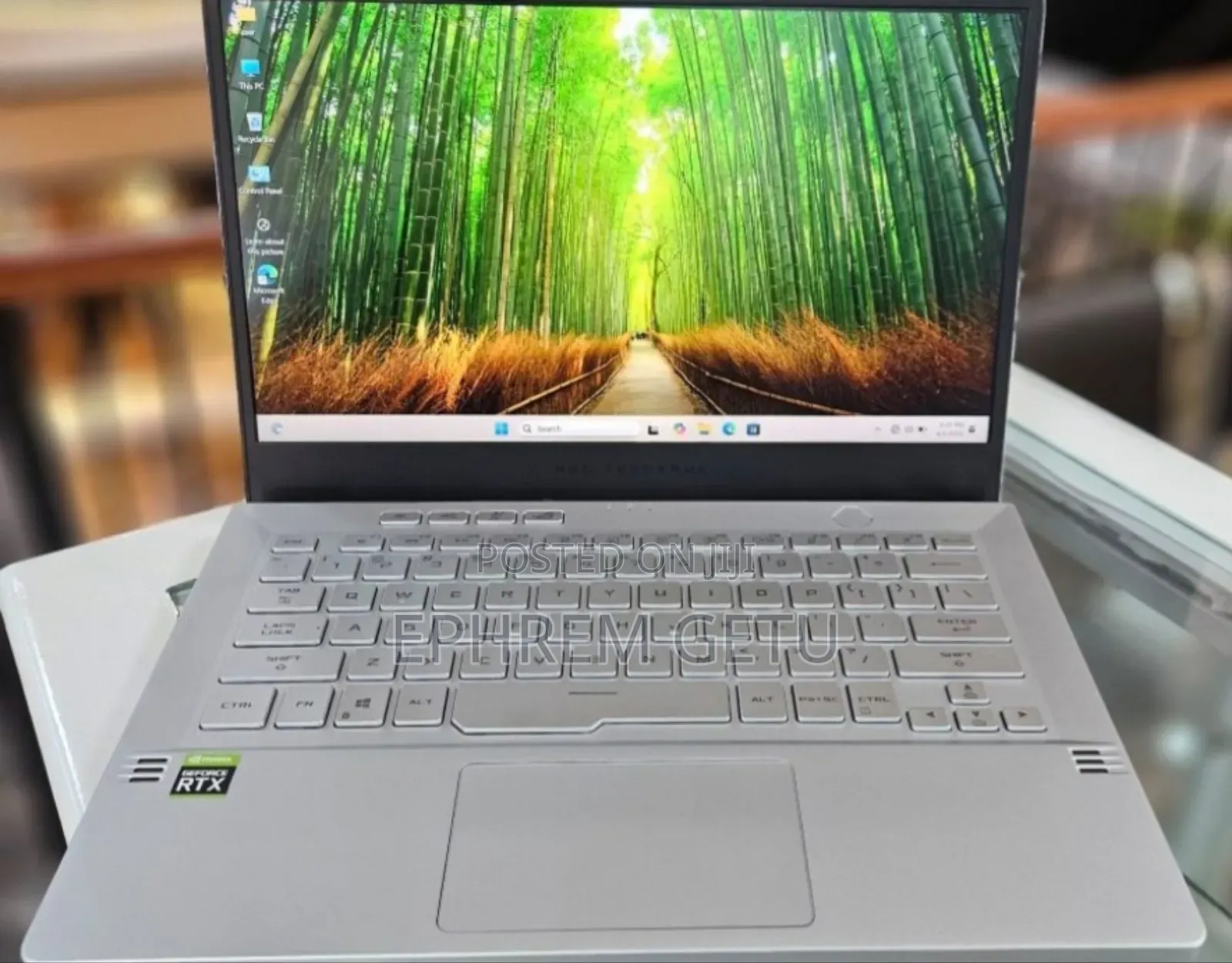 New Laptop Asus ROG Zephyrus G15 16GB AMD Ryzen 9 SSD 512GB