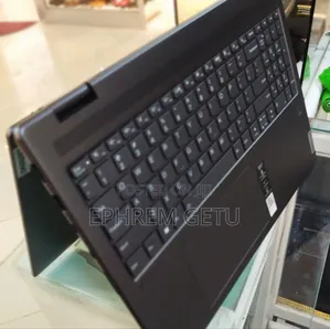 Photo - New Laptop Lenovo Ideapad 3 16GB Intel Core I7 SSD 1T