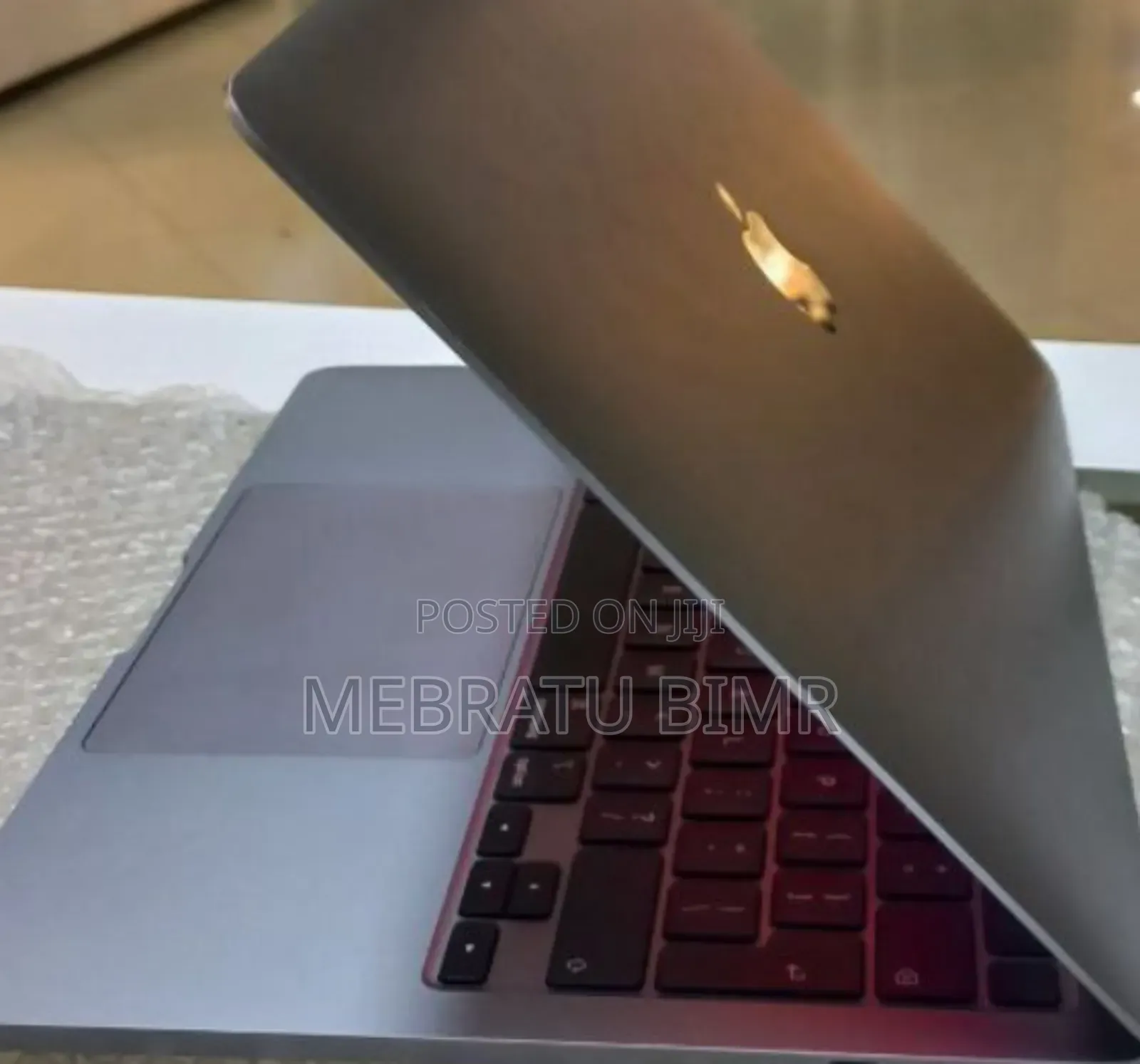 New Laptop Apple MacBook Pro 2020 16GB Intel Core I5 SSD 512GB