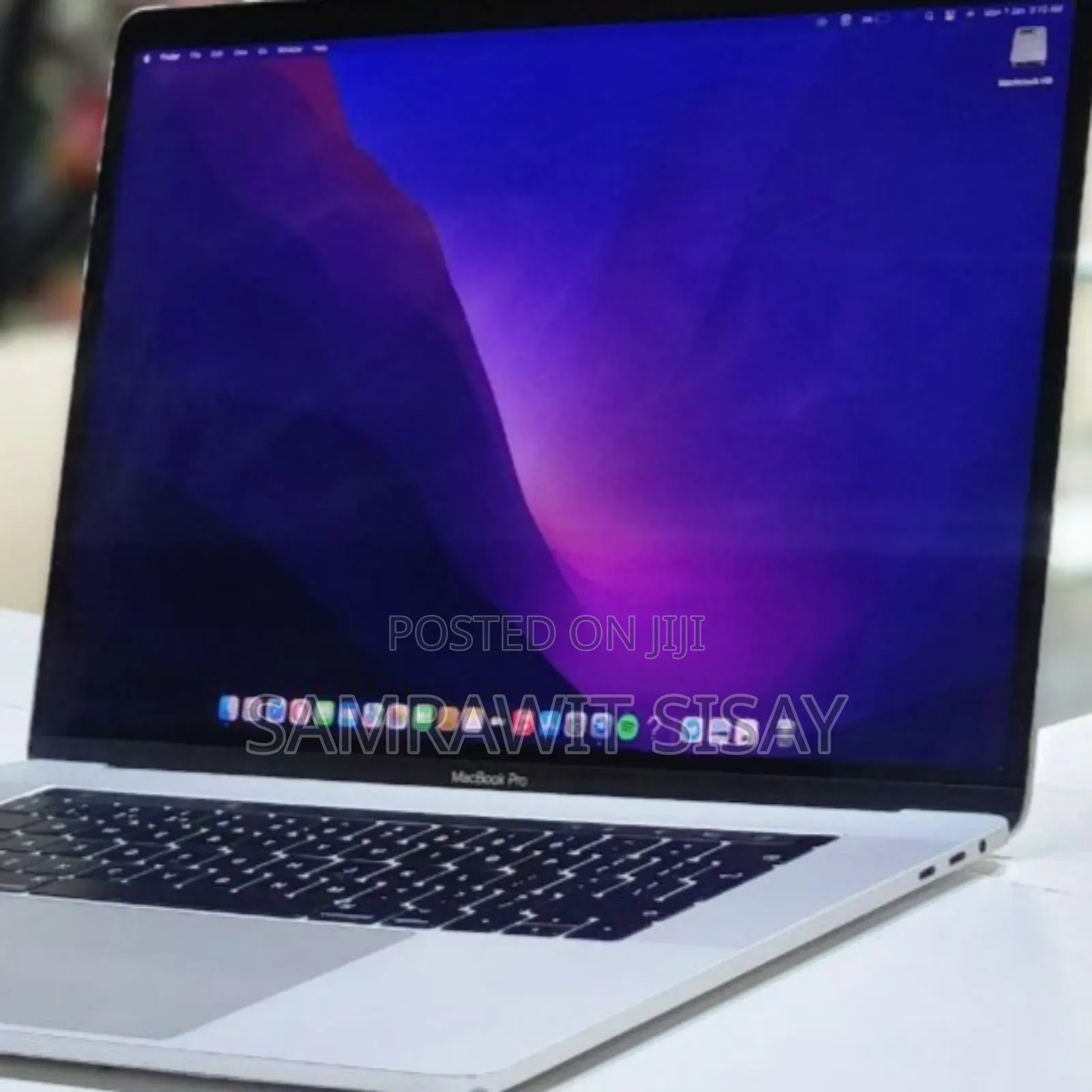 New Laptop Apple MacBook Pro 2017 16GB Intel Core I7 SSD 512GB