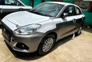 Photo - New Suzuki Dzire 2022 Silver