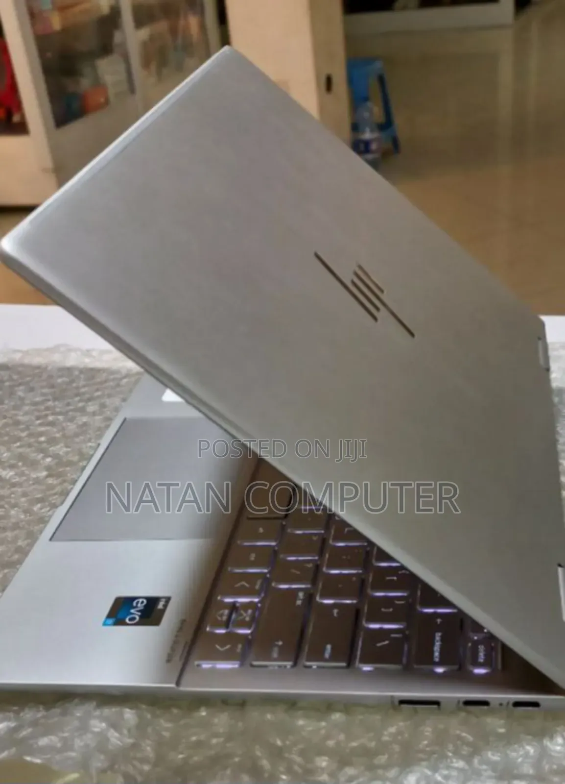 New Laptop HP Envy X360 8GB Intel Core I7 SSD 512GB