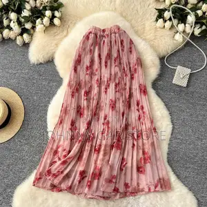 ውብ ቀሚሶች በተለያየ አማራጭ