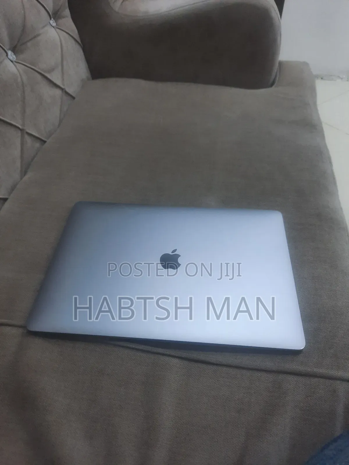 New Laptop Apple MacBook Pro 2017 16GB Intel Core I7 SSD 512GB