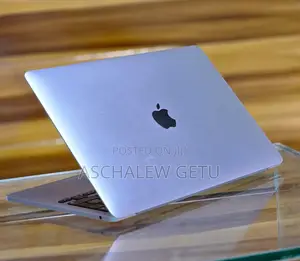 New Laptop Apple MacBook Pro 2022 M2 8GB Intel Core M2 SSD 256GB