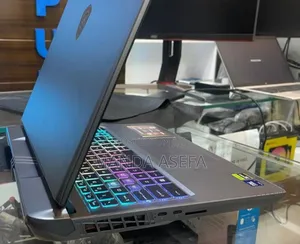 New Laptop MSI Vector GP66HX 12UGS 16GB Intel Core Ultra 7 SSD 1T