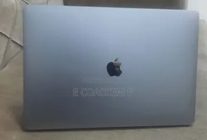 New Laptop Apple MacBook 16GB Intel Core I7 SSD 512GB