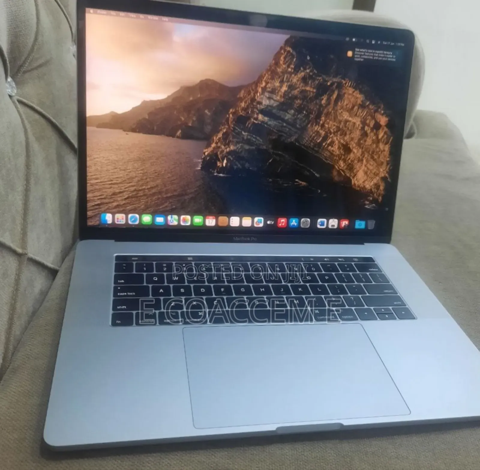 New Laptop Apple MacBook 16GB Intel Core I7 SSD 512GB