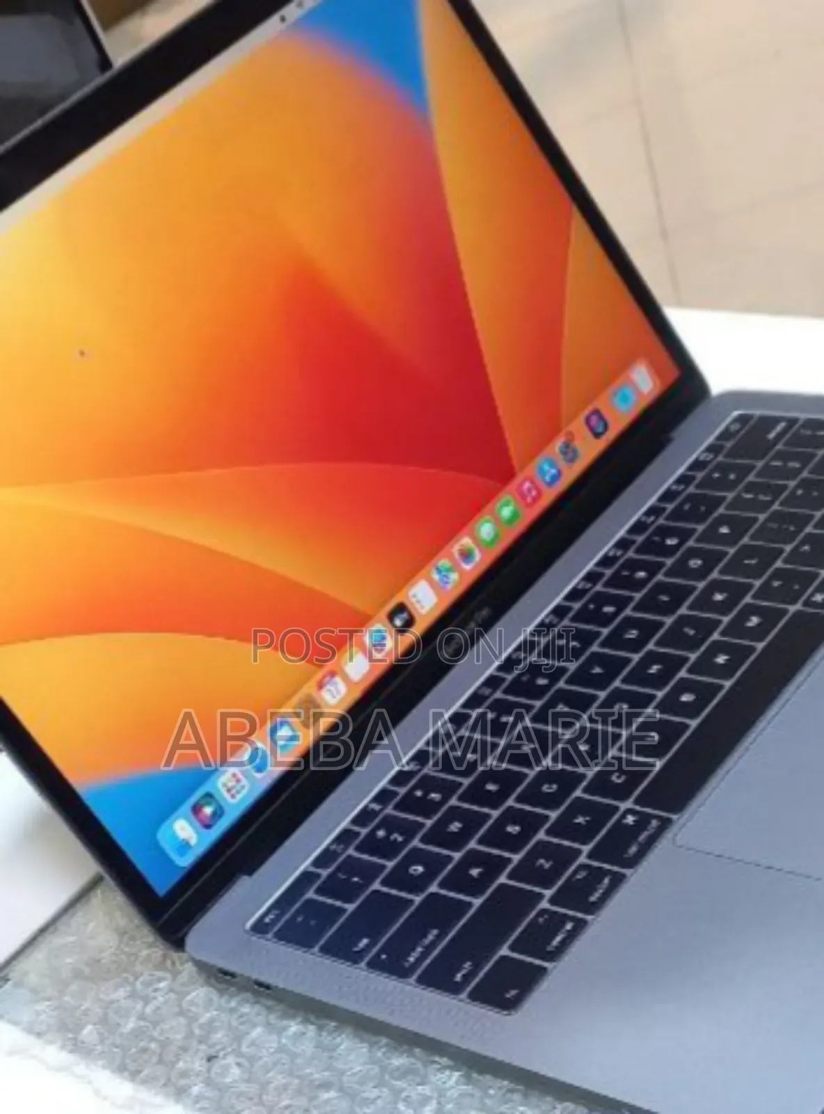 New Laptop Apple MacBook Pro 2017 16GB Intel Core I5 SSD 512GB