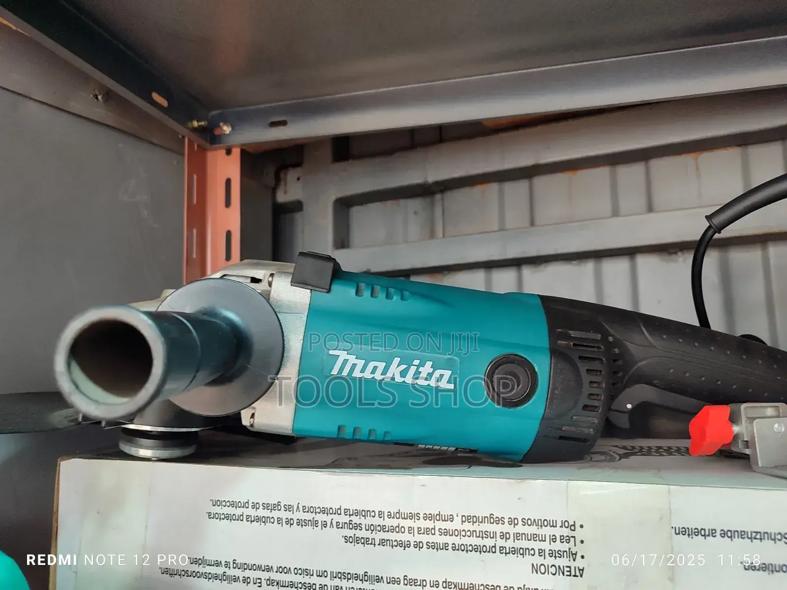 Makita 2300 Watt