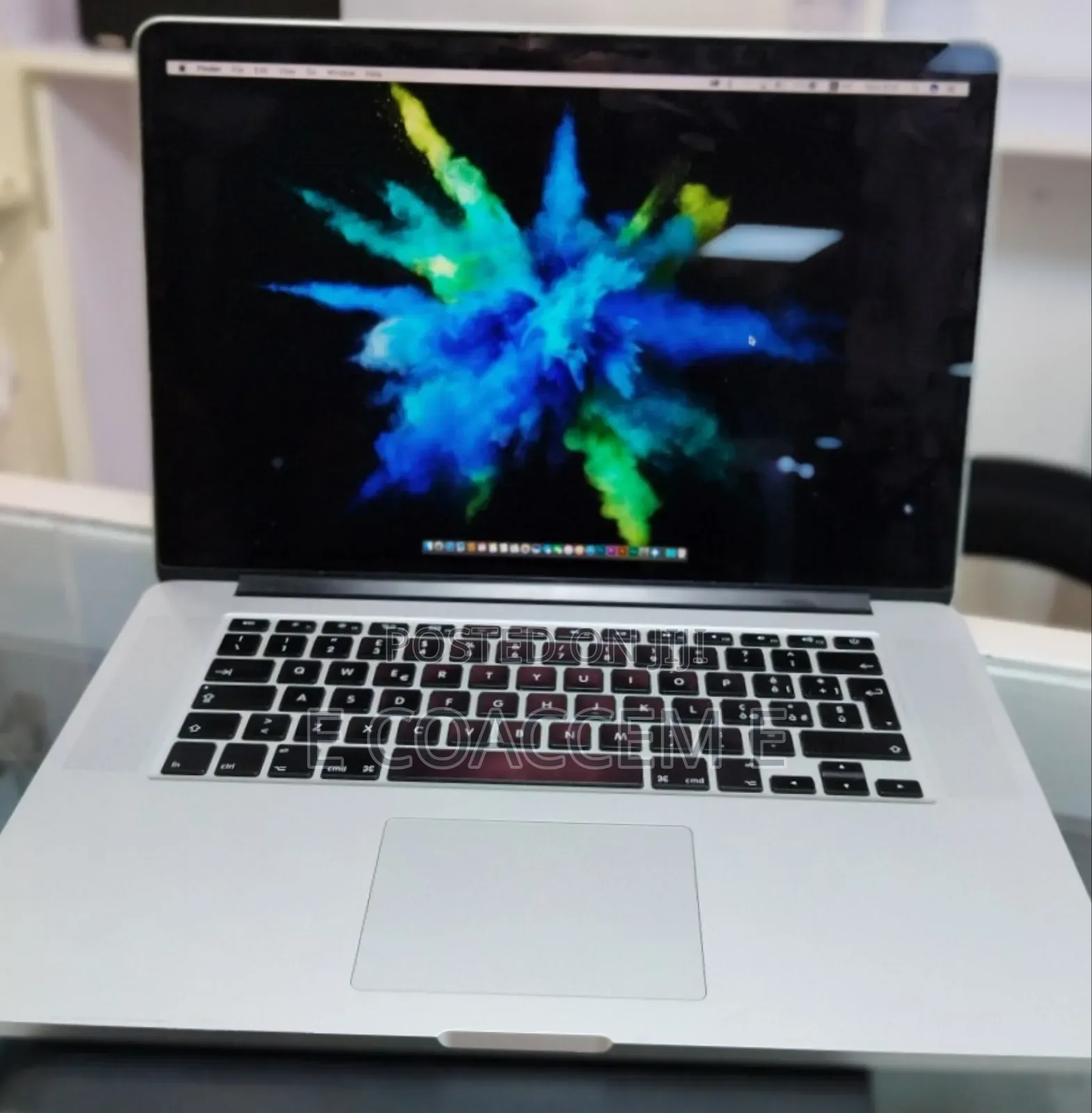 New Laptop Apple MacBook 16GB Intel Core I7 SSD 256GB