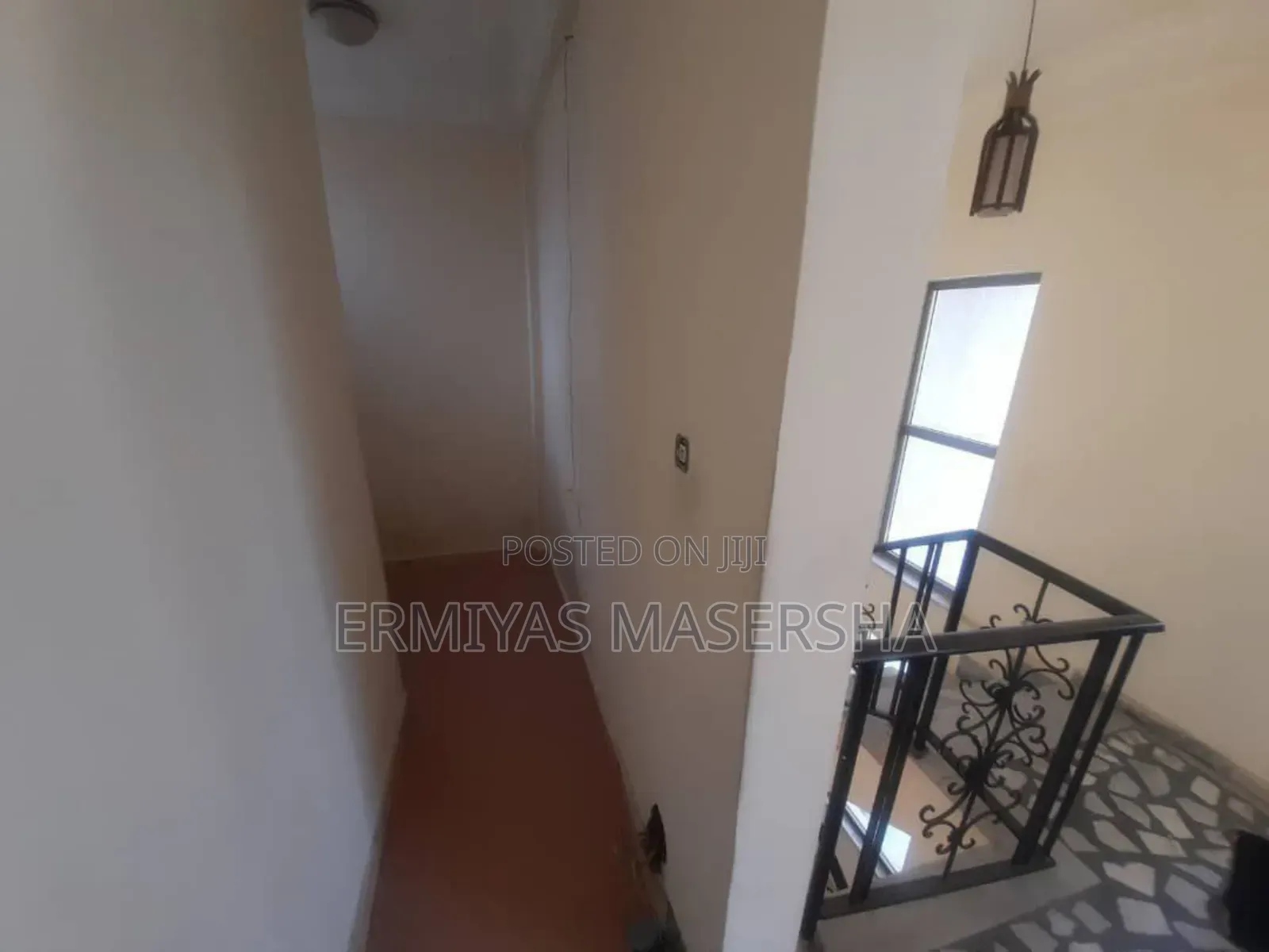 Furnished 5bdrm Apartment in Yeka for sale