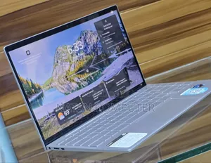 New Laptop HP Envy 15 8GB Intel Core I5 SSD 256GB