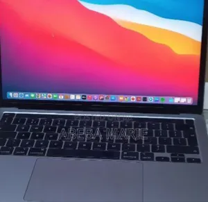 New Laptop Apple MacBook Pro 2020 16GB Intel Core I5 SSD 512GB