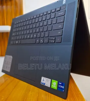 New Laptop Dell Inspiron 16 5620 16GB Intel Core I7 SSD 1T