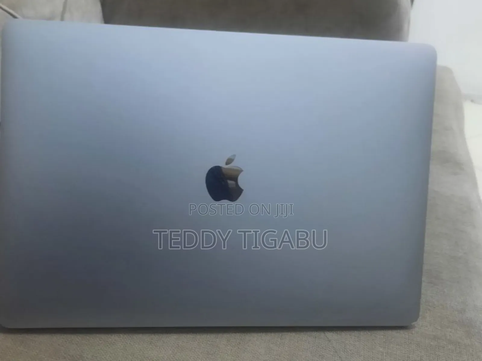 New Laptop Apple MacBook Pro 2017 16GB Intel Core I7 SSD 512GB