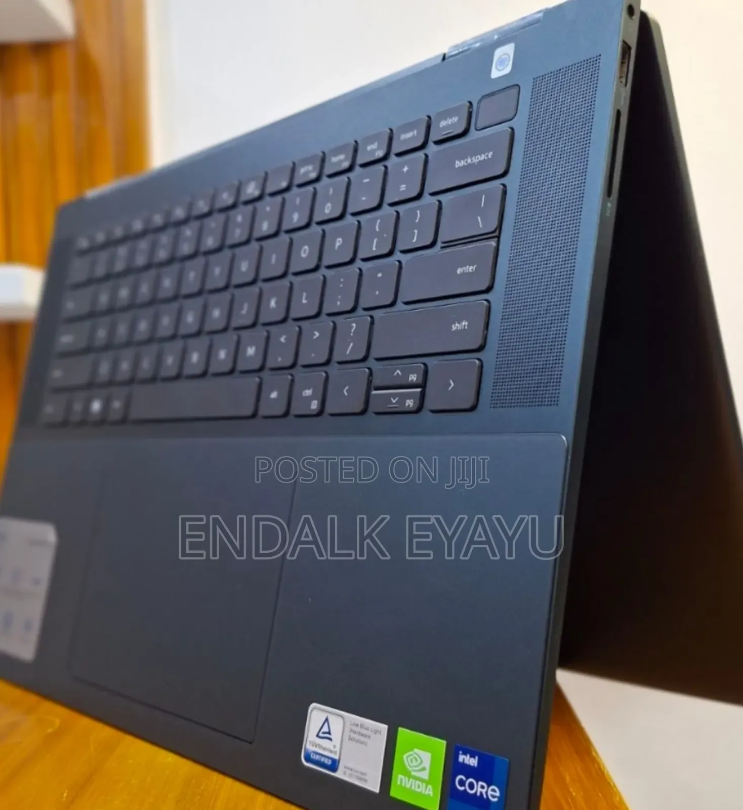 New Laptop Dell 16GB Intel Core I7 SSD 1T