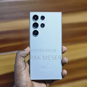 New Samsung Galaxy S24 Ultra 256 GB Silver