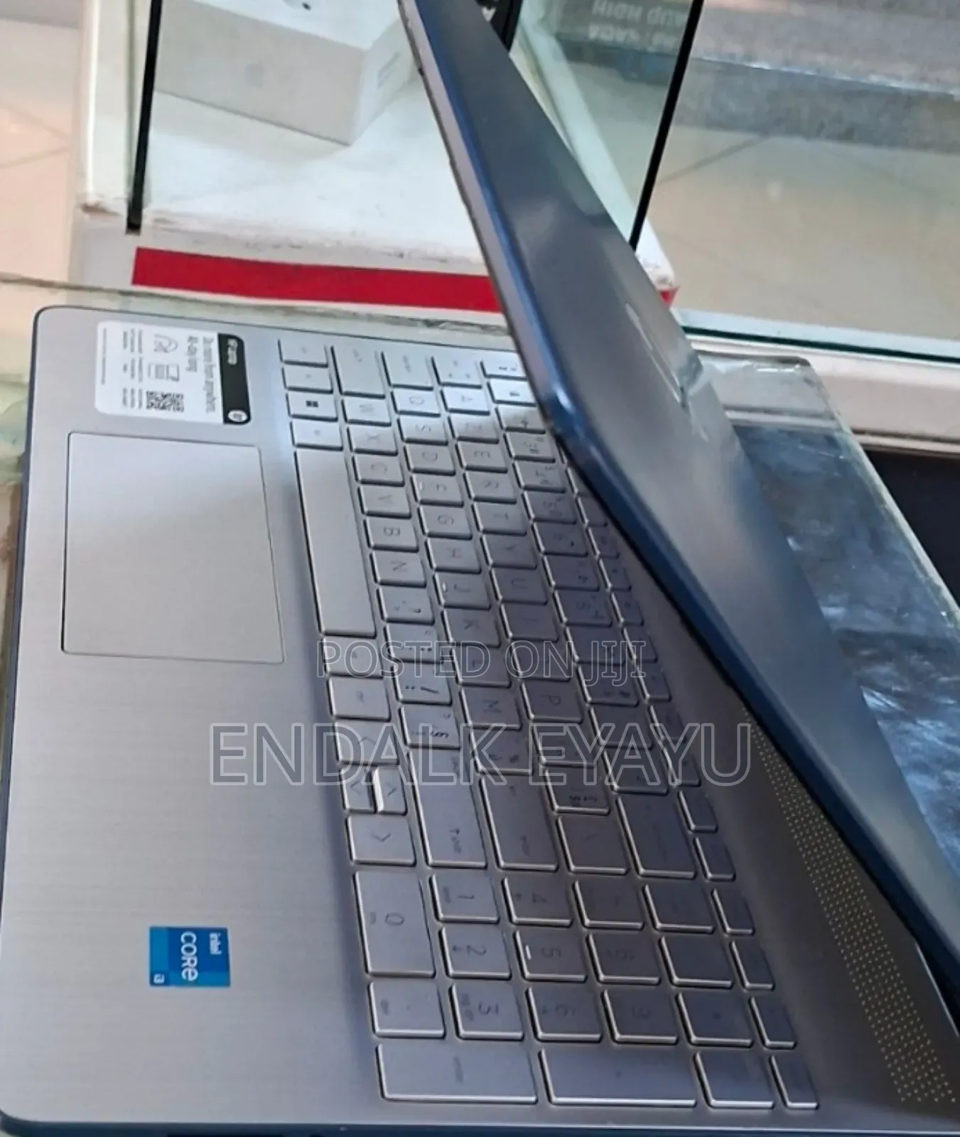 New Laptop HP 8GB Intel Core I3 SSD 512GB