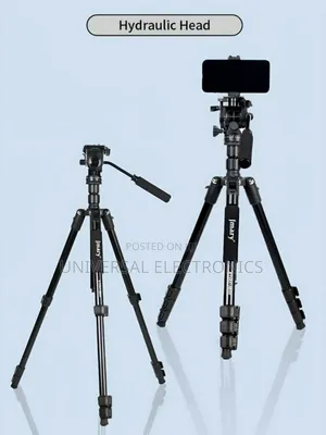 Photo - Tall Aluminum Tripod With 360° Rotation Head