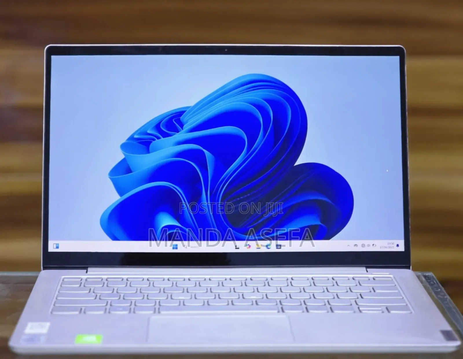 New Laptop Lenovo 8GB Intel Core I5 SSD 512GB