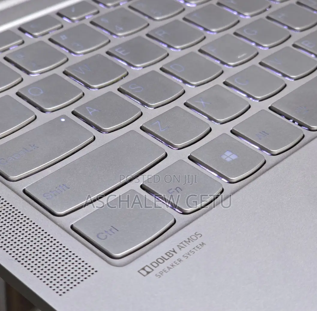 New Laptop Lenovo Yoga 2 8GB Intel Core I5 SSD 512GB