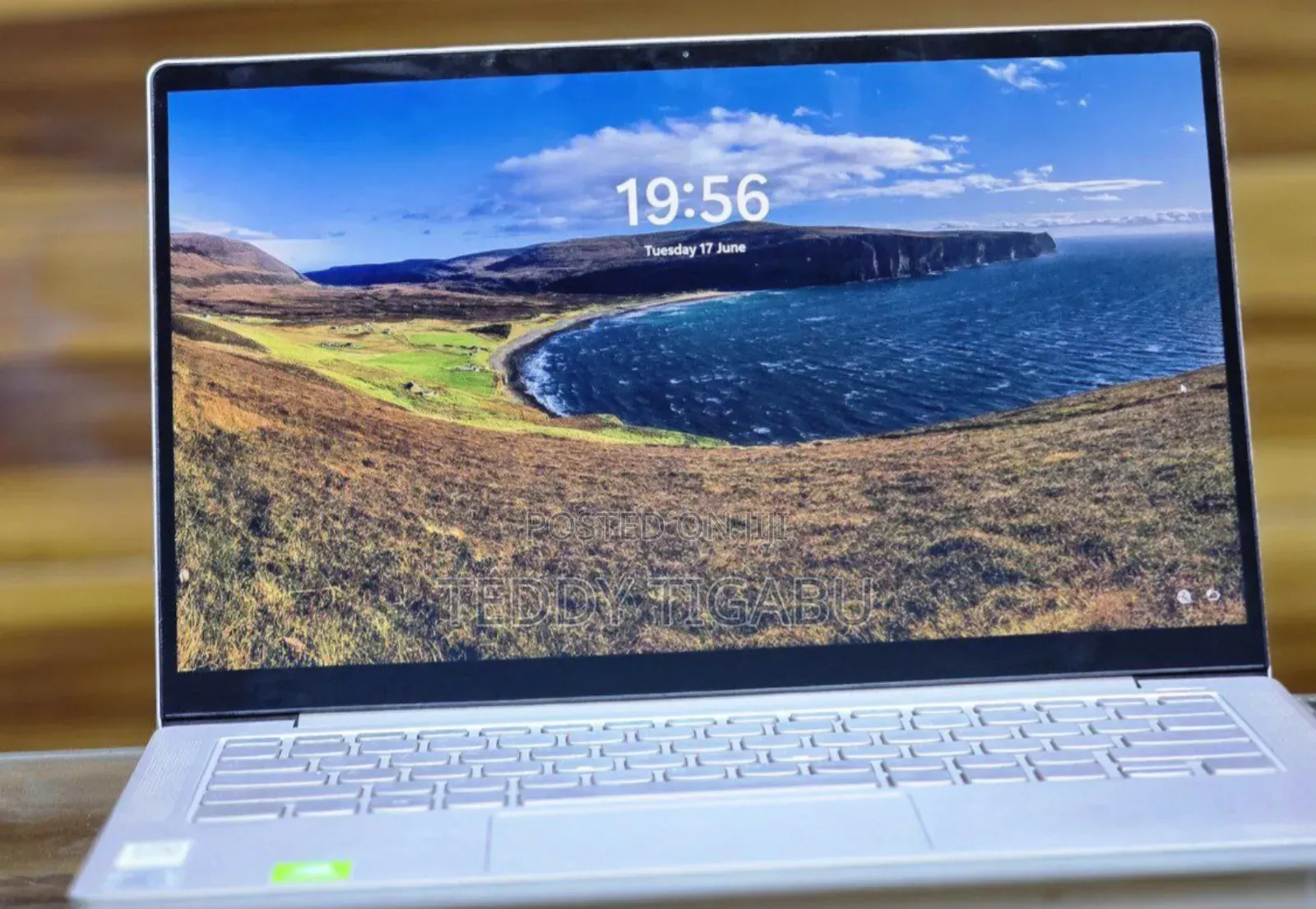 New Laptop Lenovo 8GB Intel Core I5 SSD 512GB