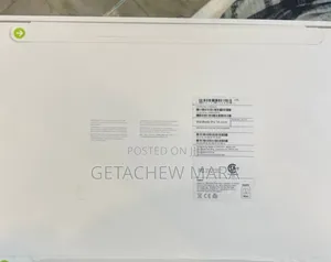 Photo - New Laptop Apple MacBook Pro 2017 16GB Intel Core I5 SSD 1T